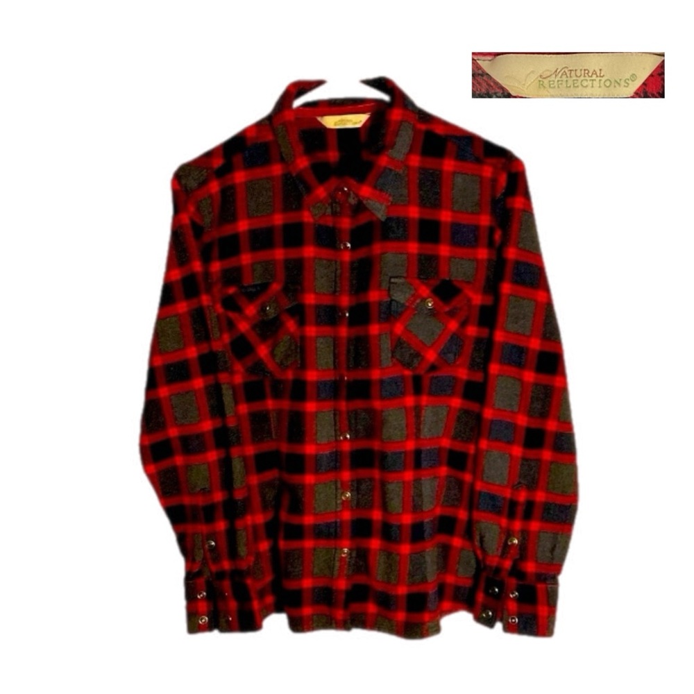 Natural Reflections Flannel L with Snap Buttons Red Plaid Top Lg Sleeve Shacket
